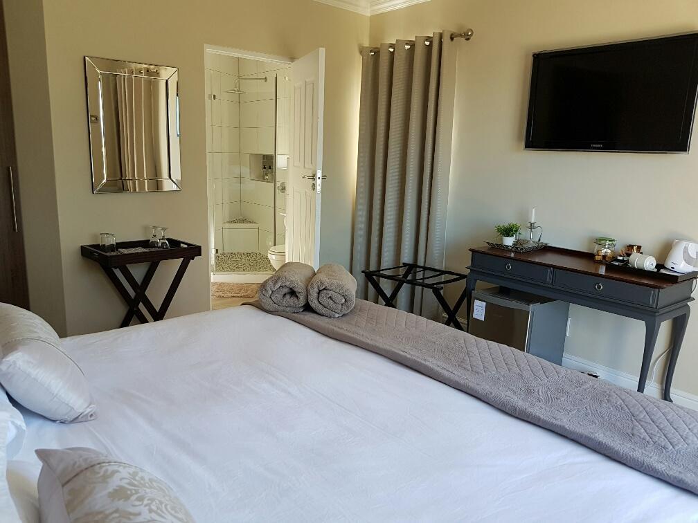 Casa Seaviews Hotel Port Elizabeth Exterior photo