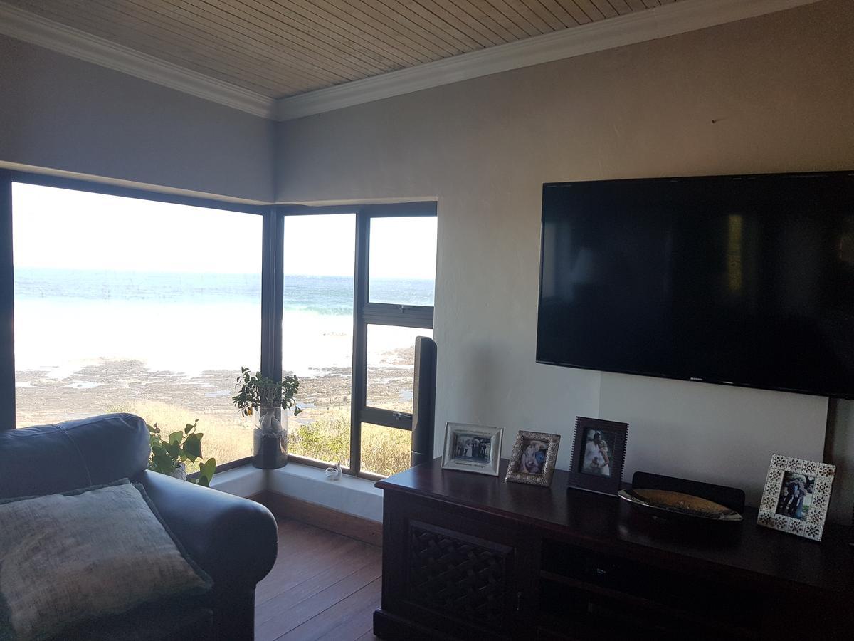 Casa Seaviews Hotel Port Elizabeth Exterior photo